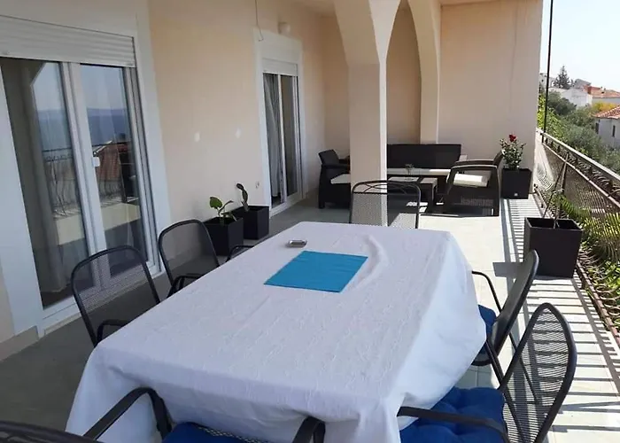 公寓 少女公寓 *