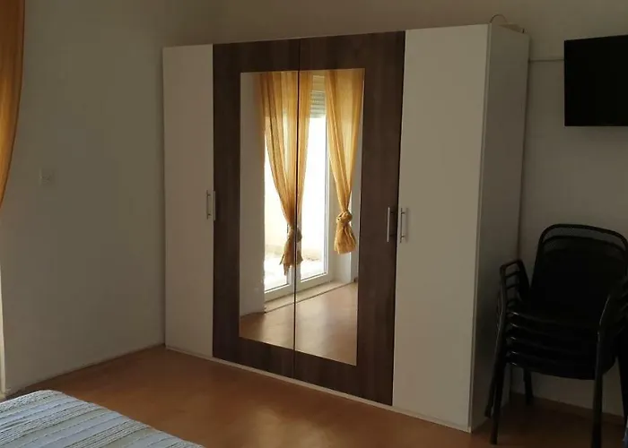 公寓 少女公寓 *