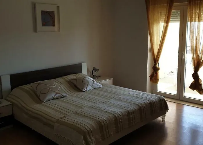 公寓 少女公寓 *